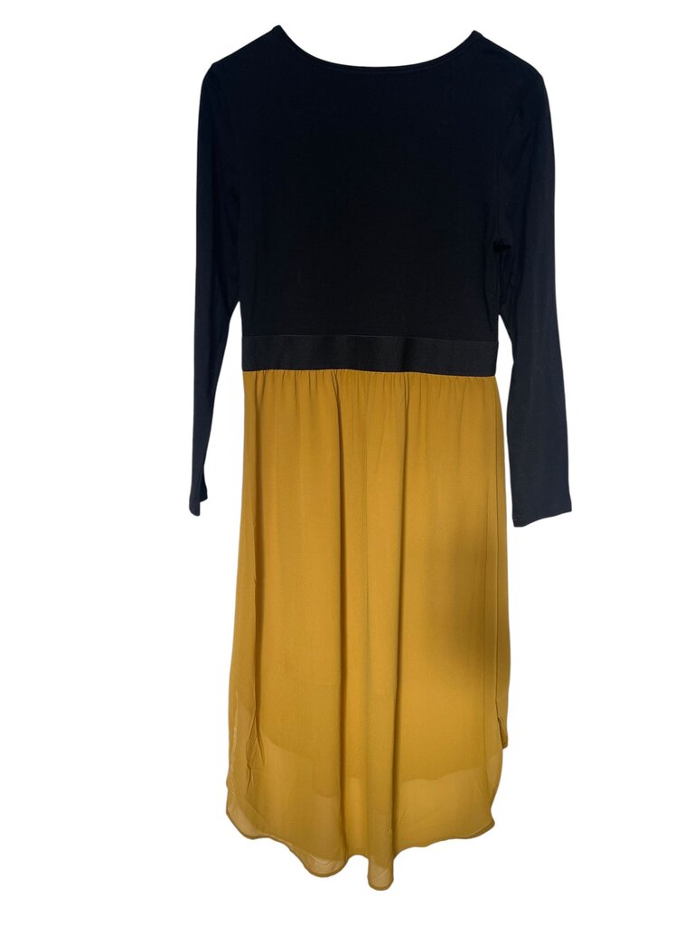 Pretty Basic Dress - Size M