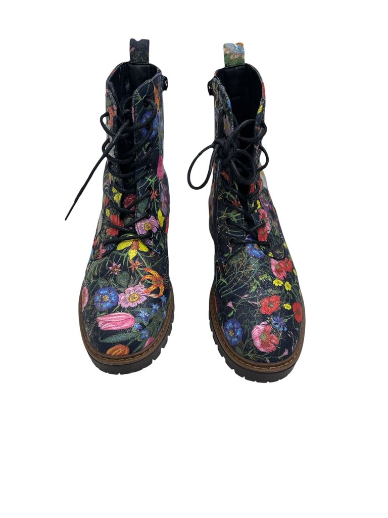 Lunar Boots - size 36
