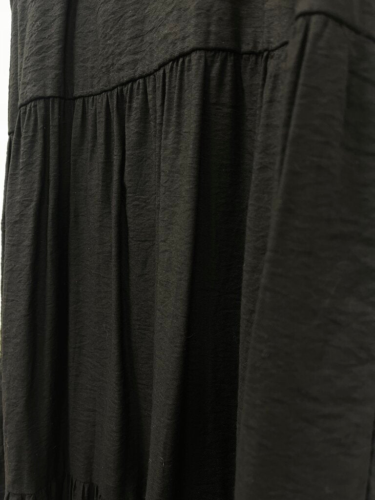 Decjuba Dress - Size 12