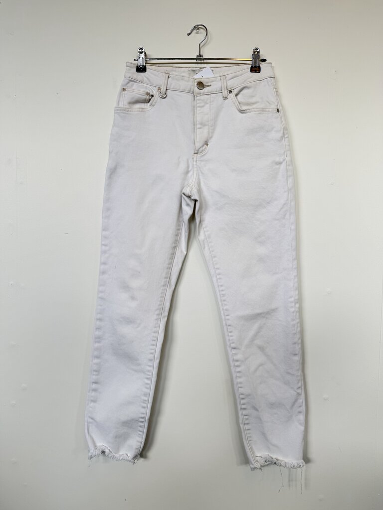 Neuw Jeans - Size 26 (8)