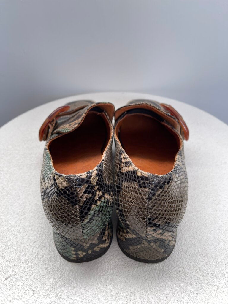 Chie Mihara Loafers - Size 37