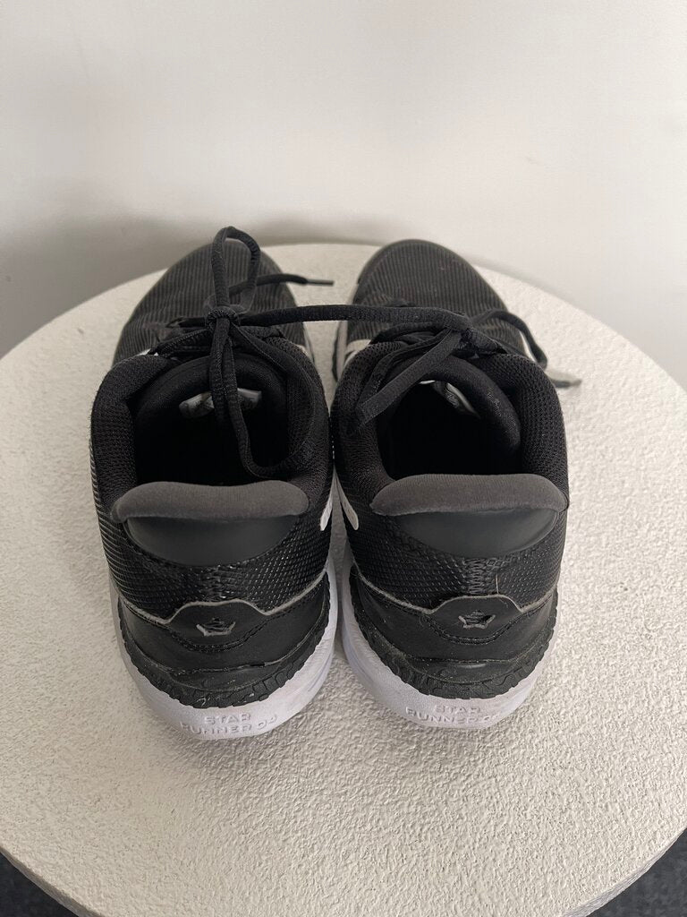 Nike Sneakers - Size 38.5