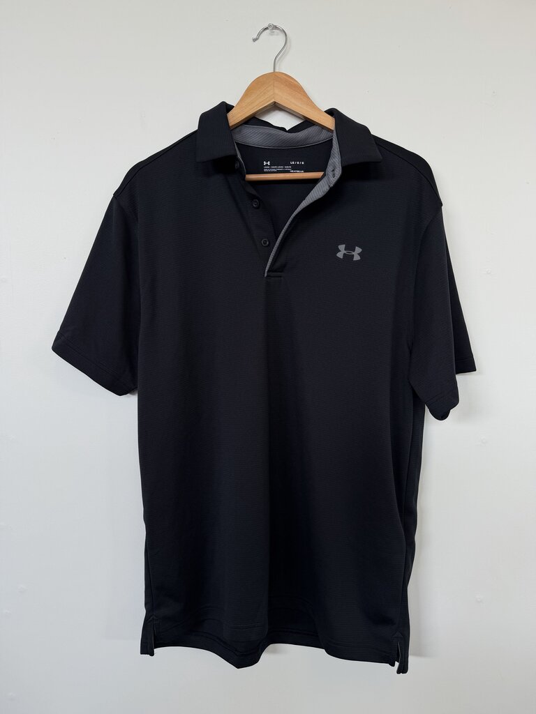 Under Armour polo Top - Size L