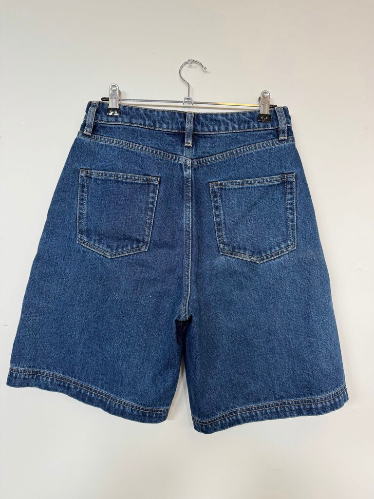 Assembly Label Shorts - Size 27 (9)