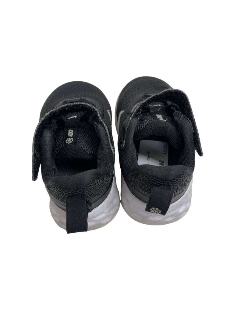Nike Sneakers - Size 5C
