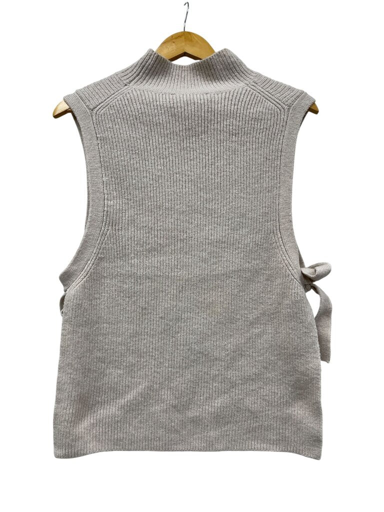 Decjuba Knit - Size xs/s