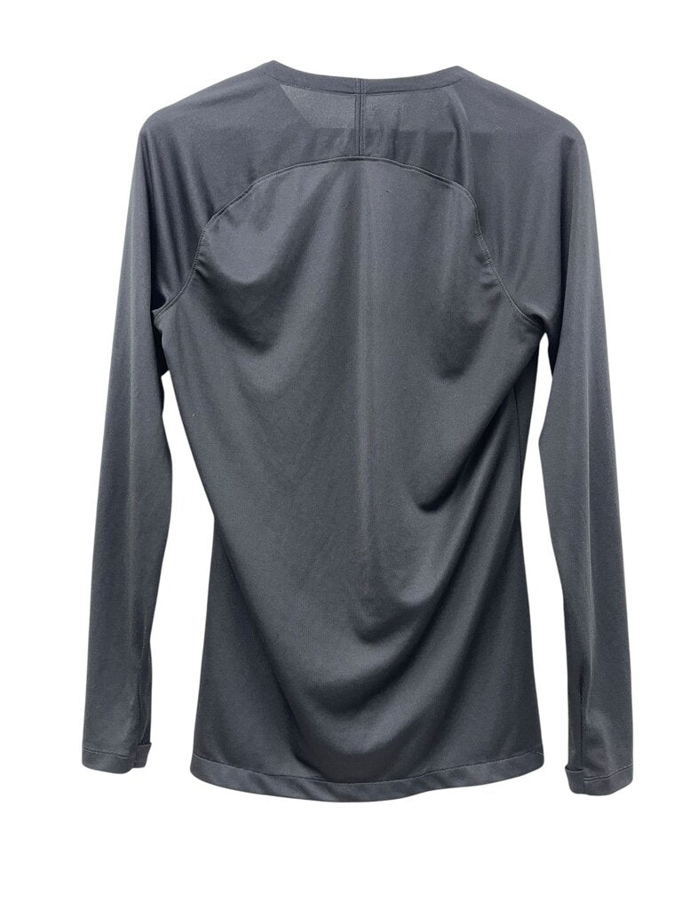 Nike Long Sleeve - Size M