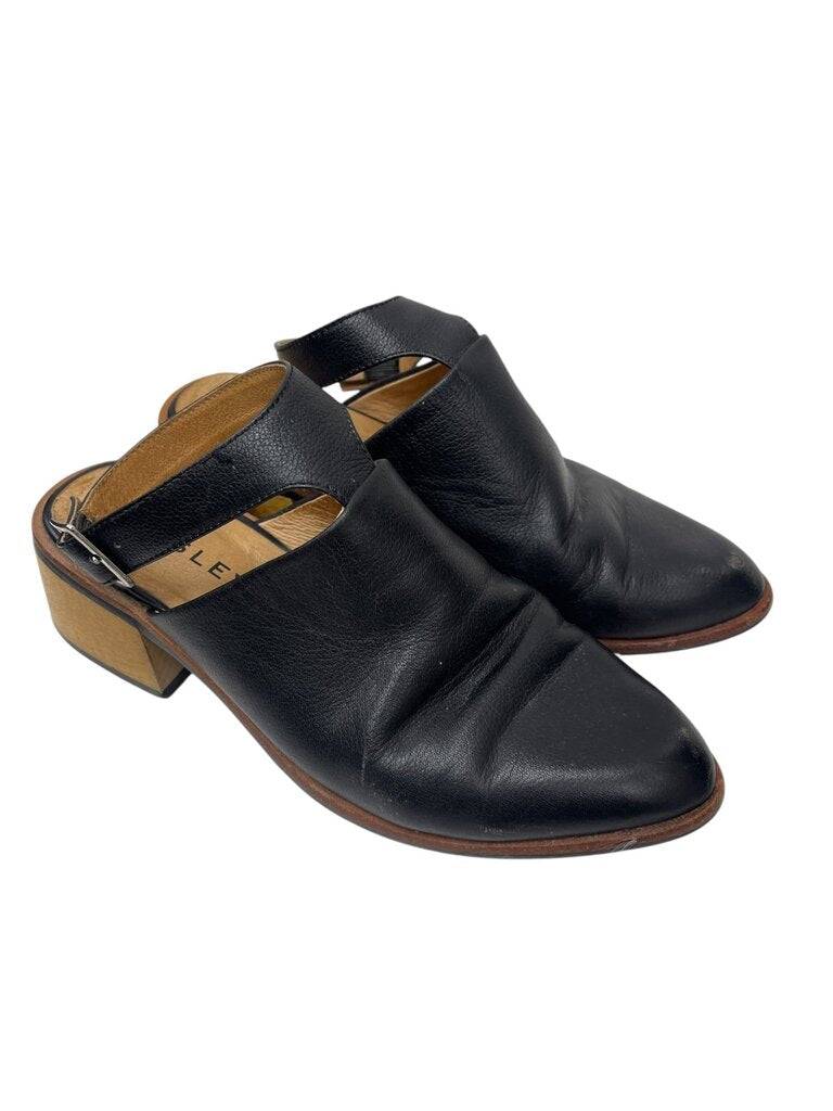 Bresley Sandals (scuffs) - Size 36