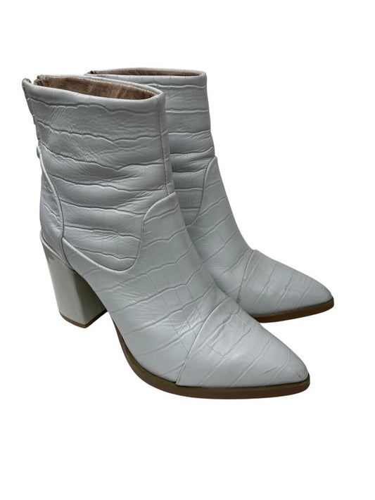 Frankie Boots (scuffs) - Size 36