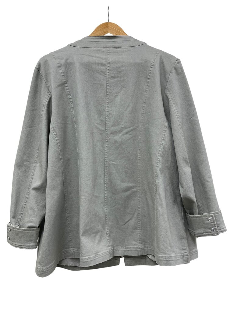 Black Pepper Jacket (marks collar) - Size L