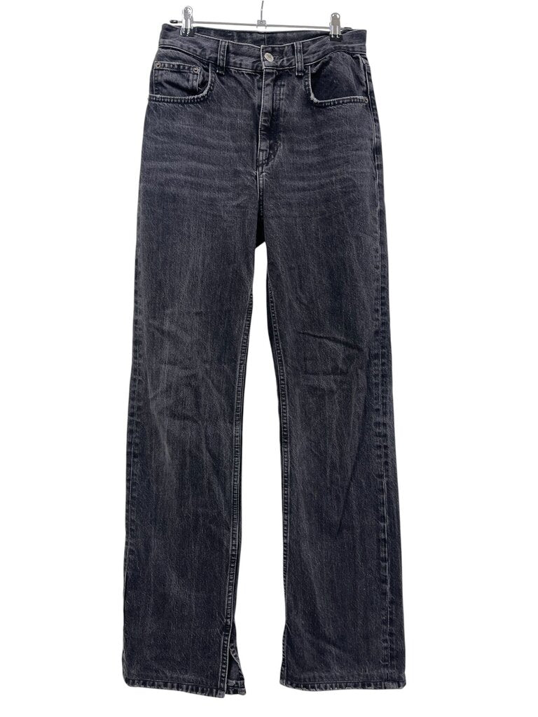 Pull & Bear Jeans (frayed hem) - Size 8