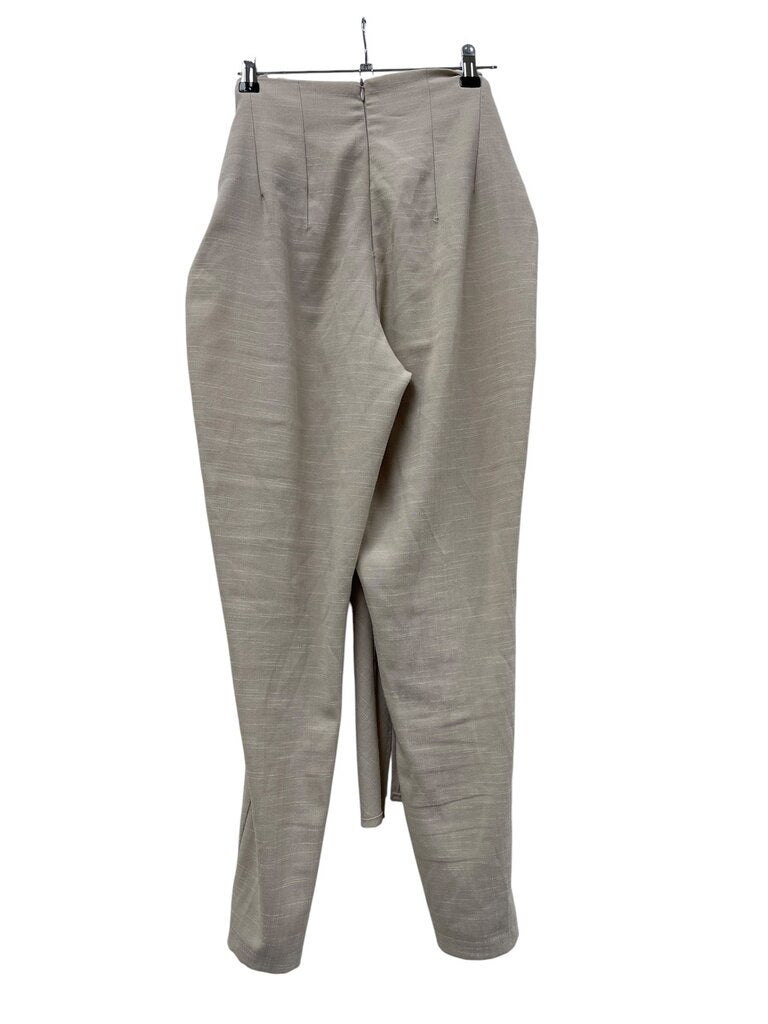 Gingham & Heel Pants - Size 10