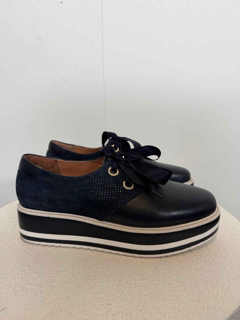Isabella Anselmi Shoe - Size 39