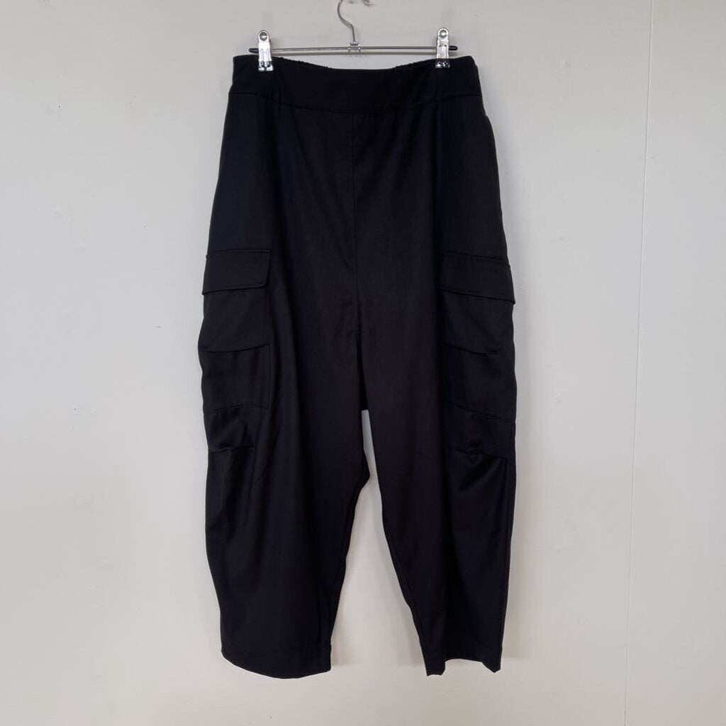 Moochi Cocoon Leg Pants