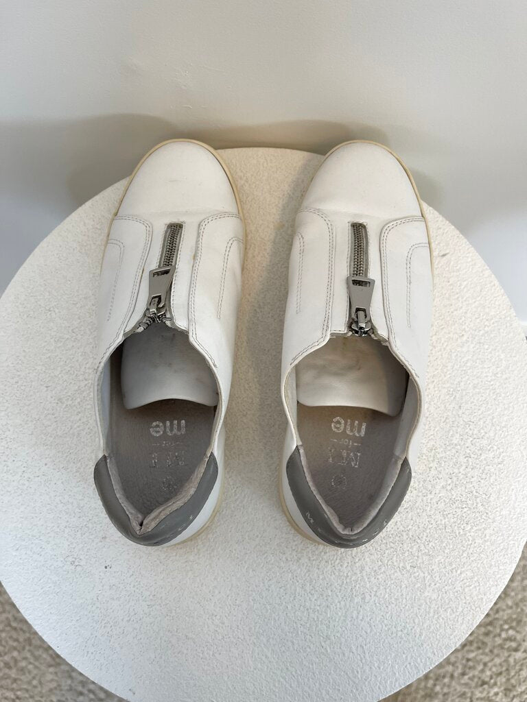 Mi Piaci Shoes - Size 40