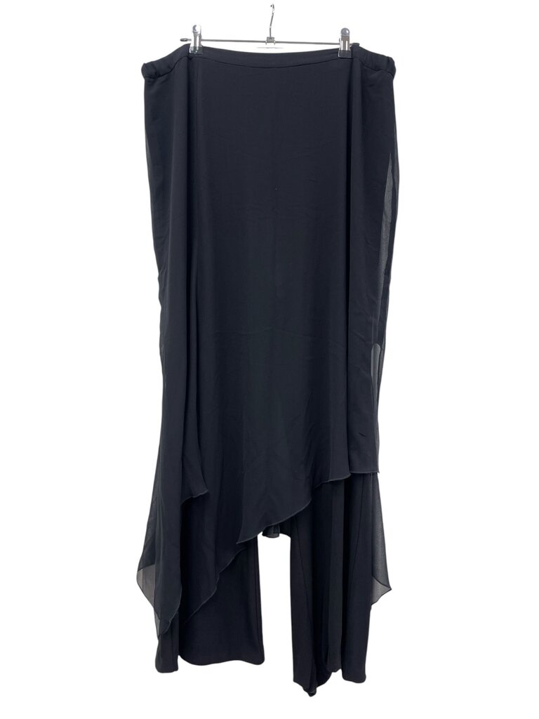 Jacki Peters Pants - Size 20