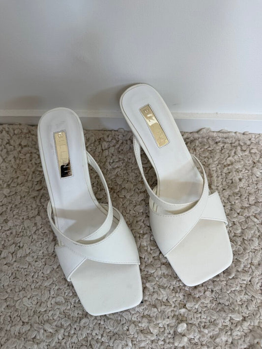 Billini Heels - Size 8