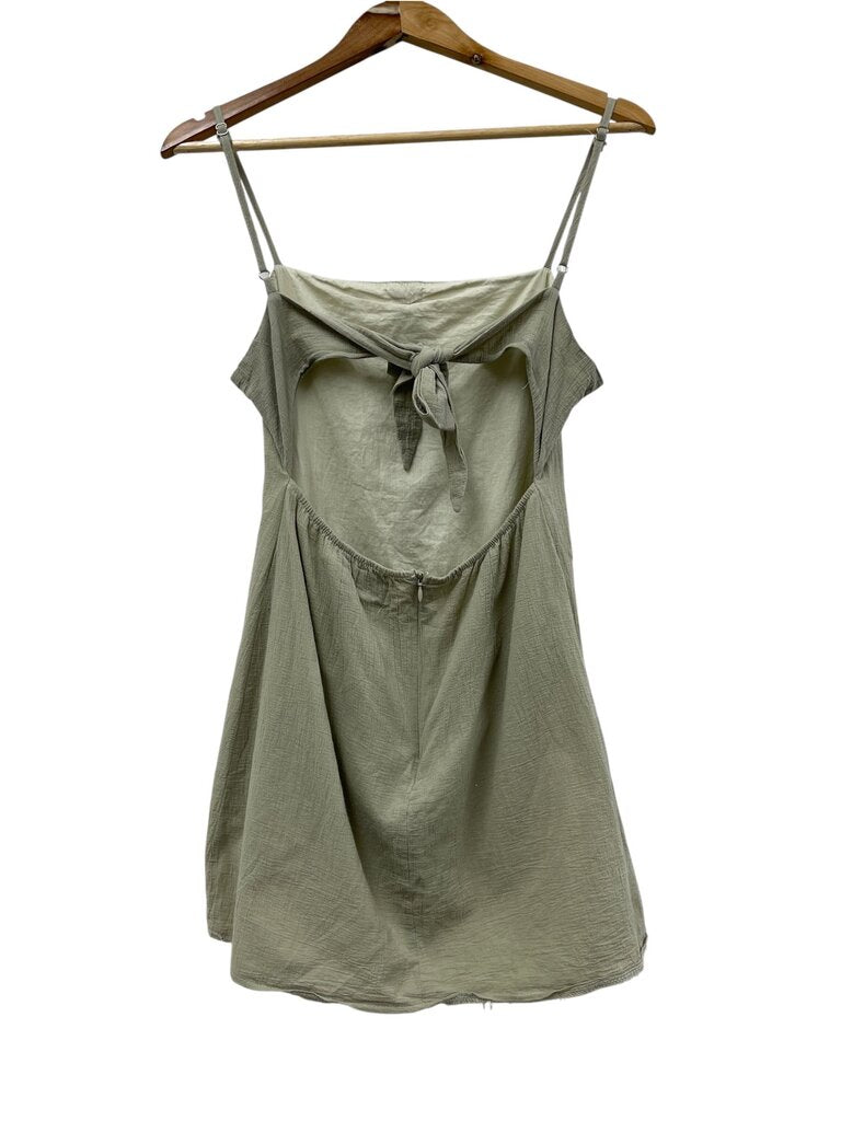 Princess Polly Dress - Size 12