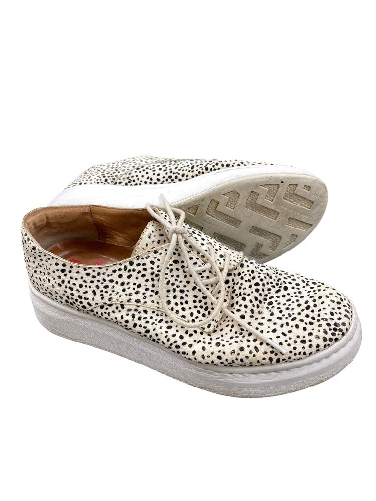 Rollies Sneakers - Size 38