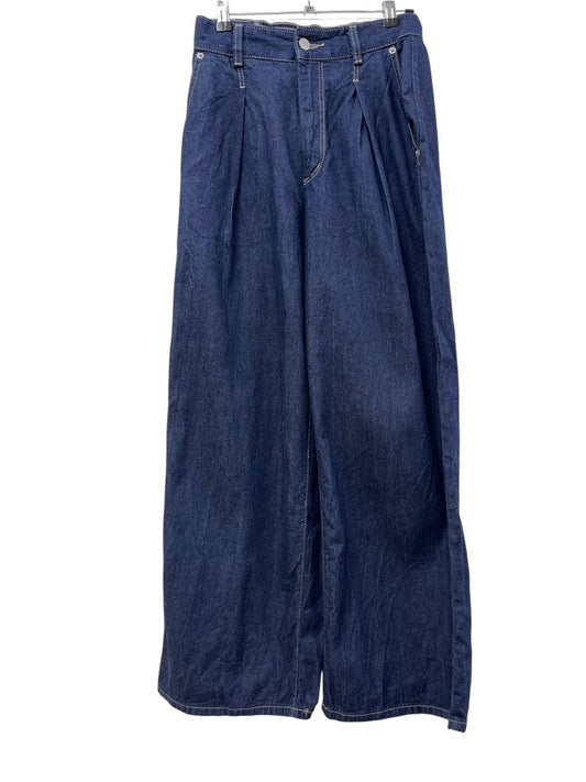 Gu Jeans - Size M (runs small)