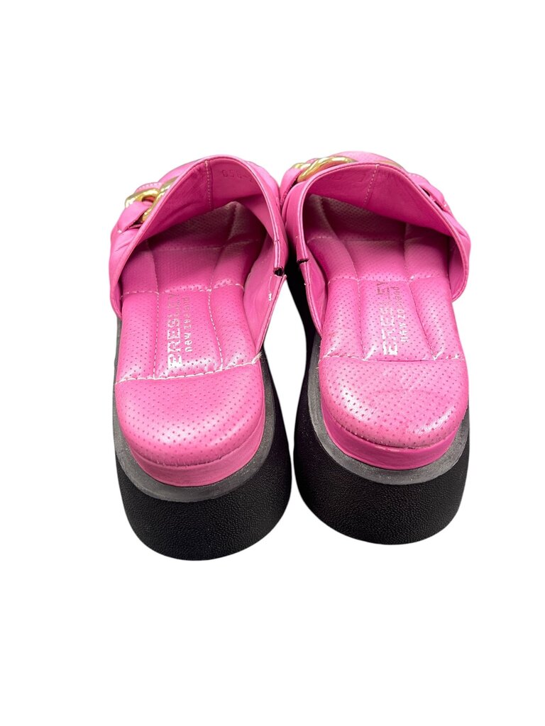 Bresley Slides (water marks) - Size 38