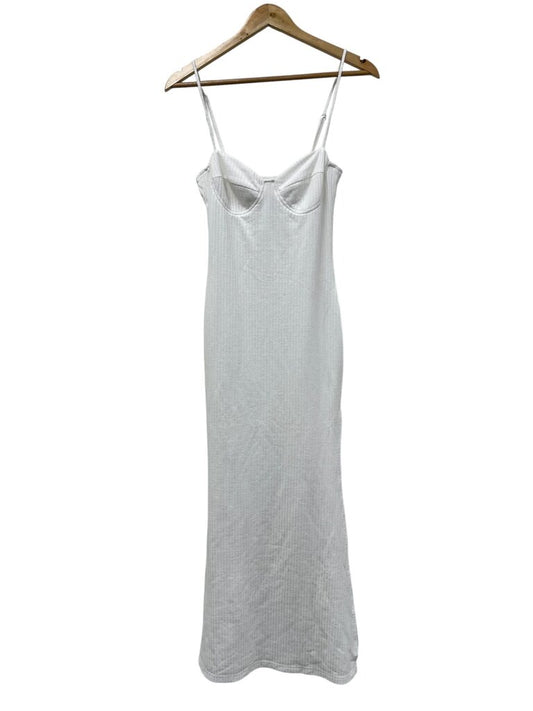Princess Polly Dress - Size 8