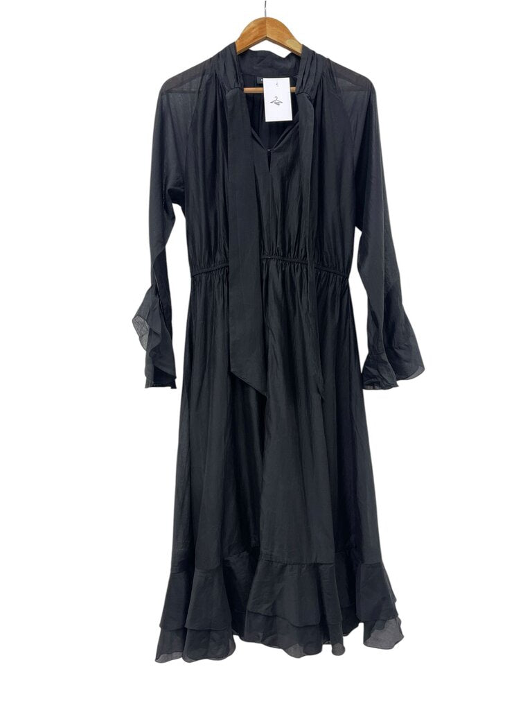 Decjuba Dress - Size 12