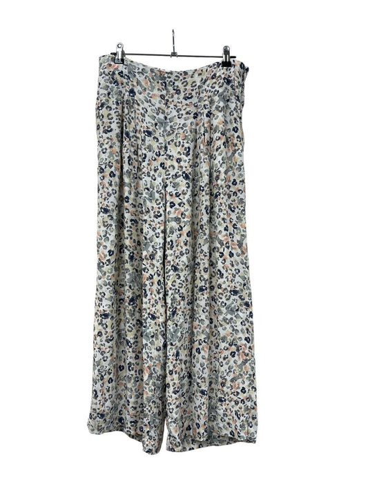 Max Pants (worn) - Size 10