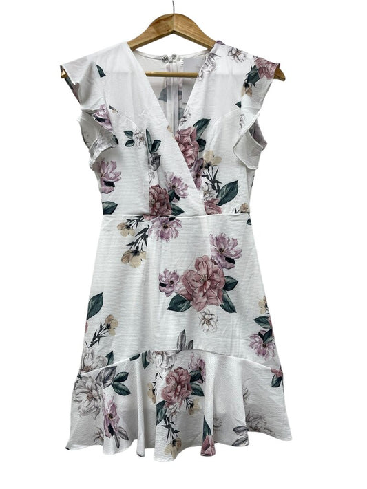 Minx & Moss Dress - Size 6