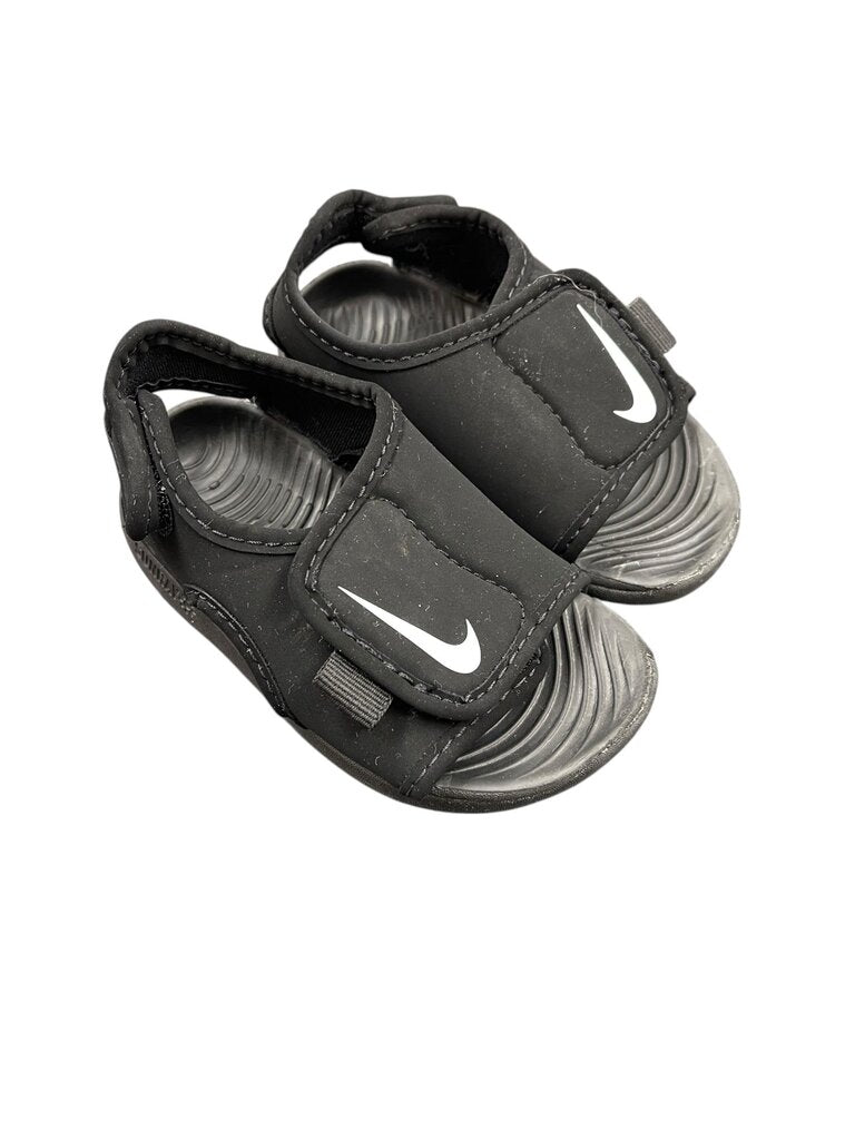 Nike Sandals - Size 5C