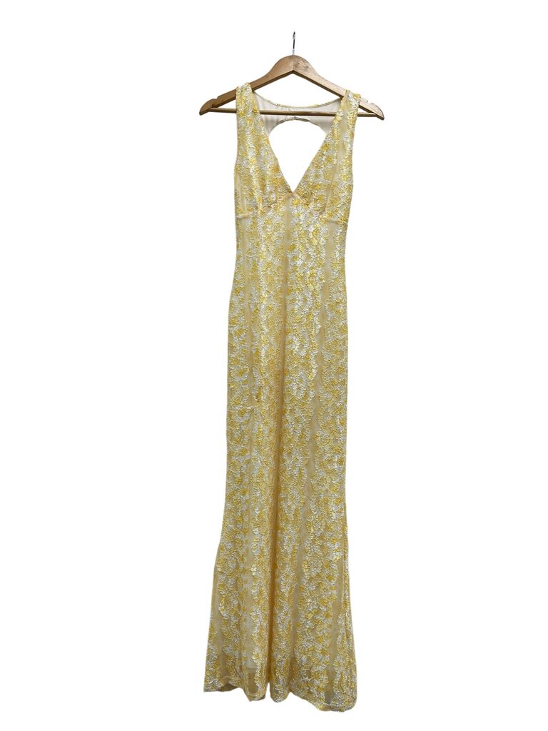 Beginning Boutique Dress (pulls) - Size 8