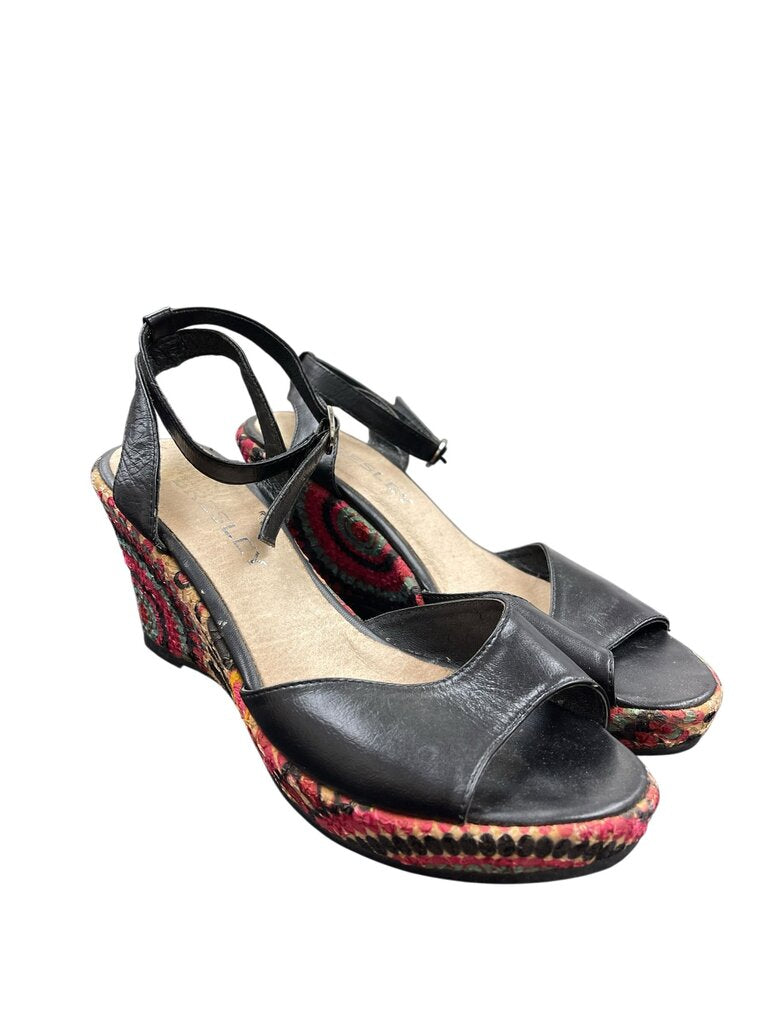 Bresley Wedges (marks) - Size 39